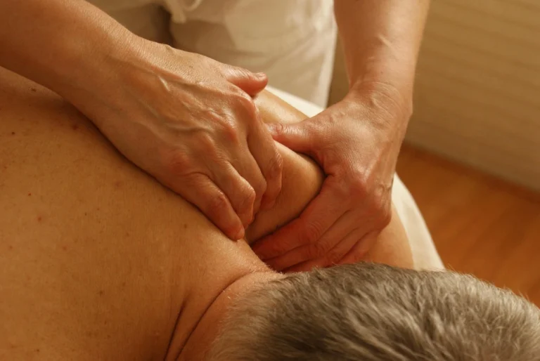 The Swedish Massage Experience at Laama: Relaxation with a Purpose 1 The Swedish Massage Experience at Laama Relaxation with a Purpose